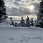 Hundefreundliche Bergwohnung Neben Der Skipiste - Mittelstation Skigebiet Gerlitzen דירה *